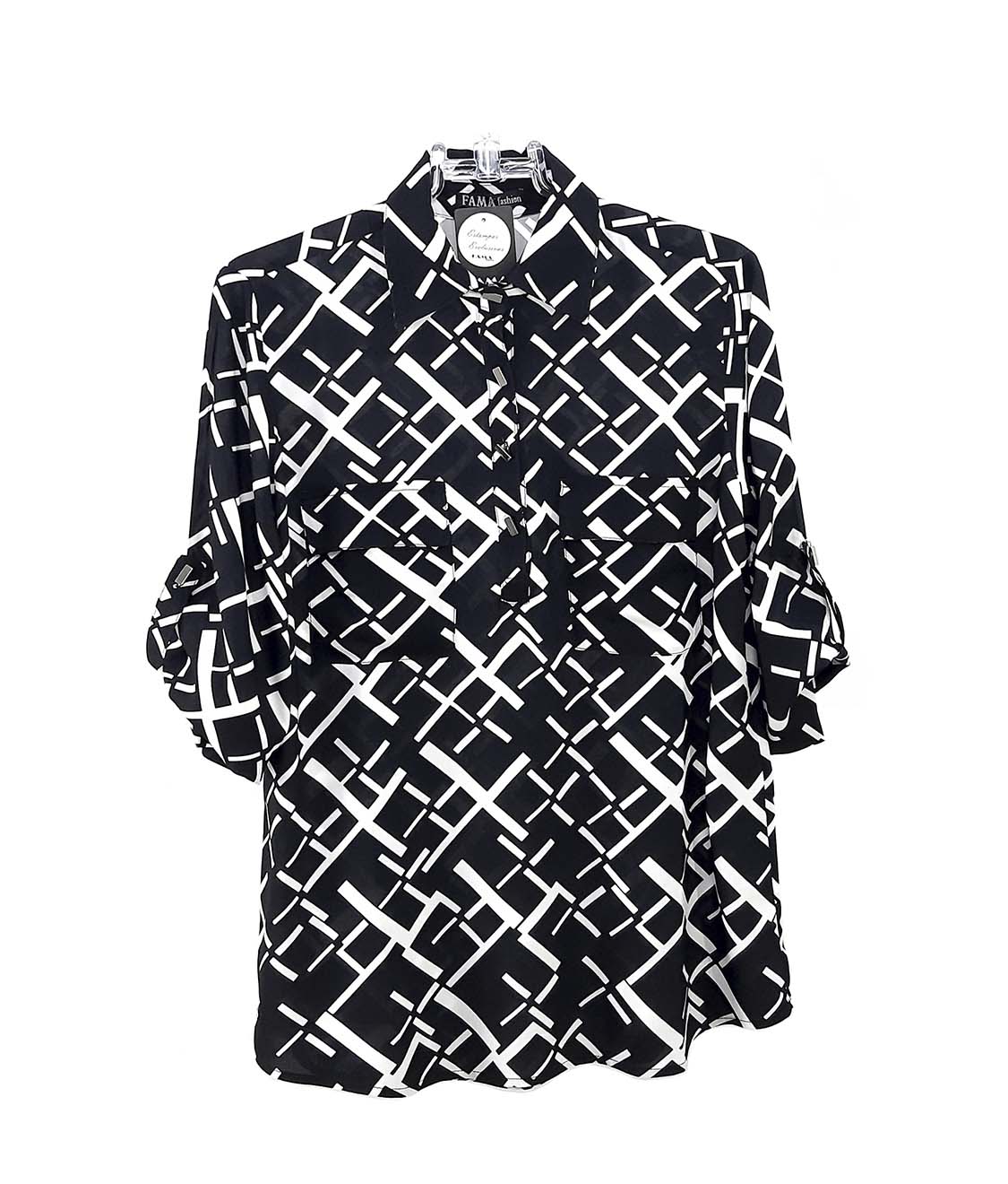 camisa_feminina_preta_com_estampa_de_barrinha_branca_bolsos_e_manga34_01